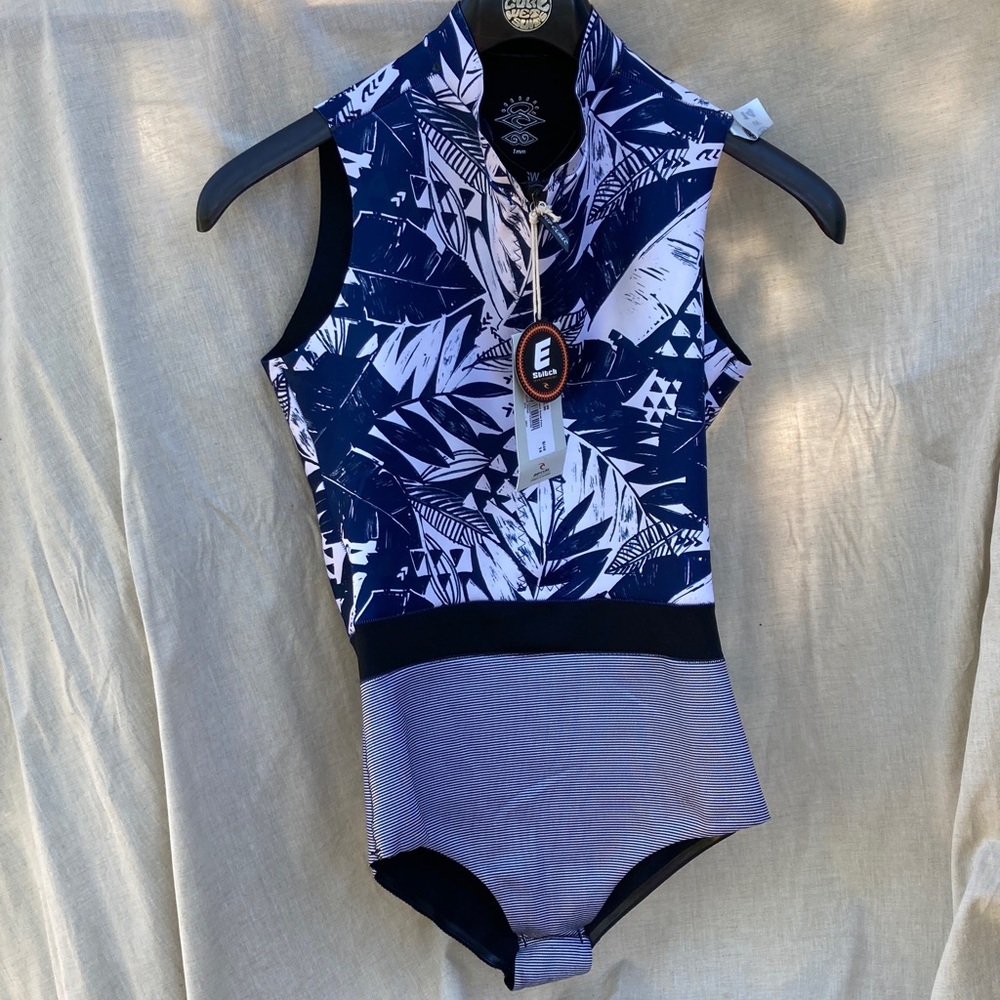 Rip curl searchers leaf print spring wet suit 1mm sleeveless 14 NWT